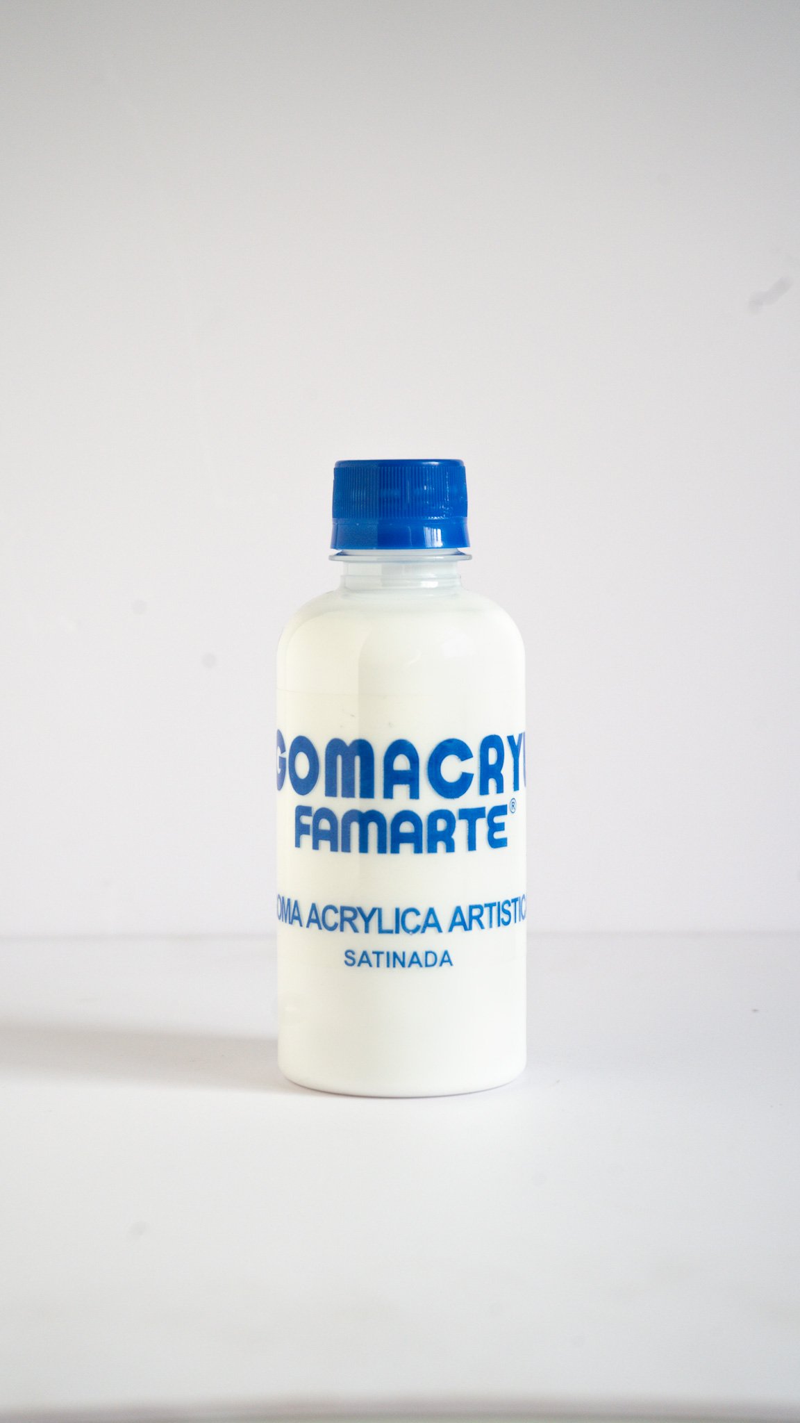 GOMA ACRÍLICA FAMARTE – BARNIZ SATINADO 250 ML